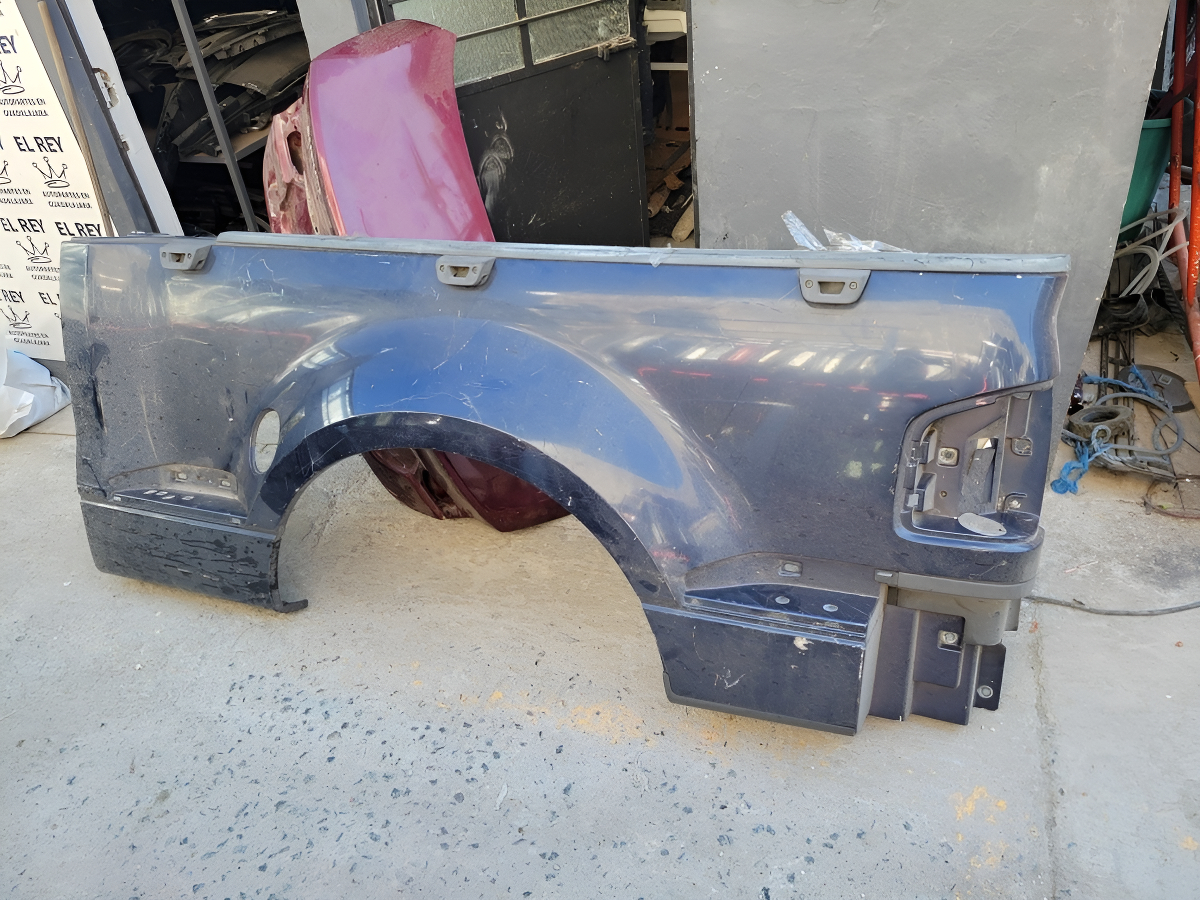 Ford Lobo 2004 - 2013 Costados Laterales Trasera Izquierdo Usado Original