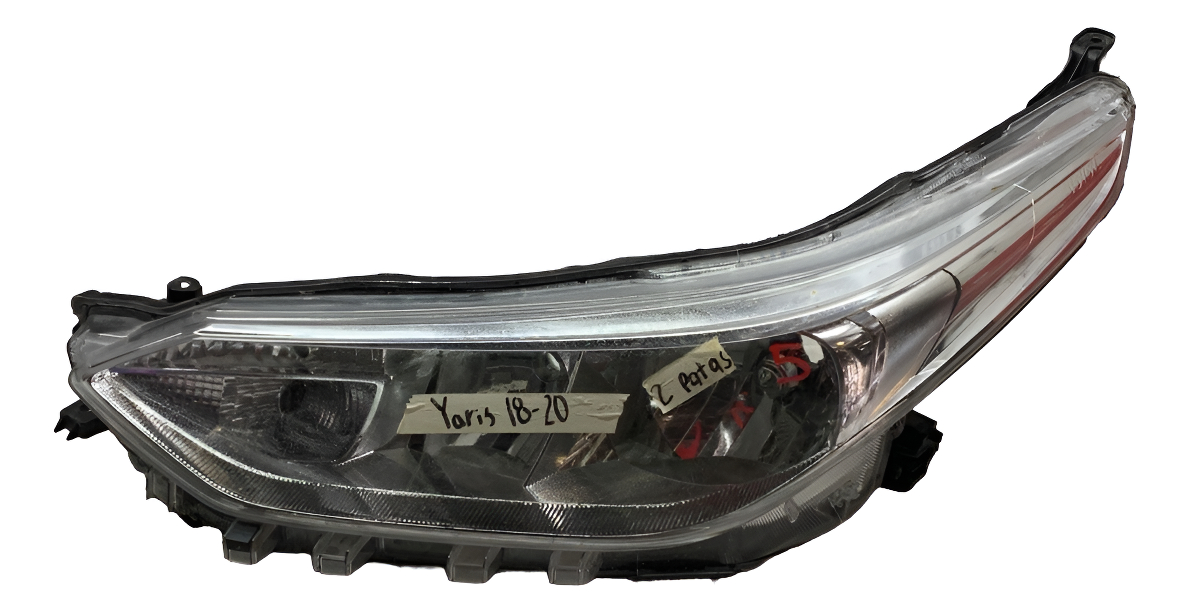 Faro Toyota Yaris 2018 2019 2020 Usado Sedan Izquierdo - vista 1