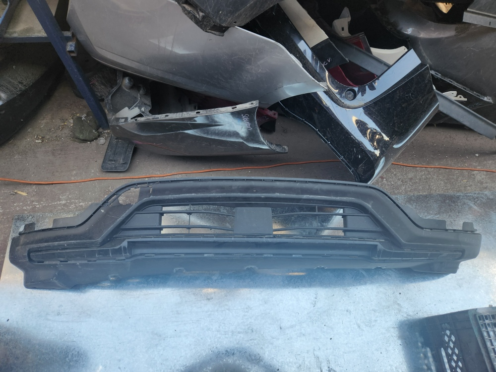 Moldura Spoiler Explorer 2020 2021 2022