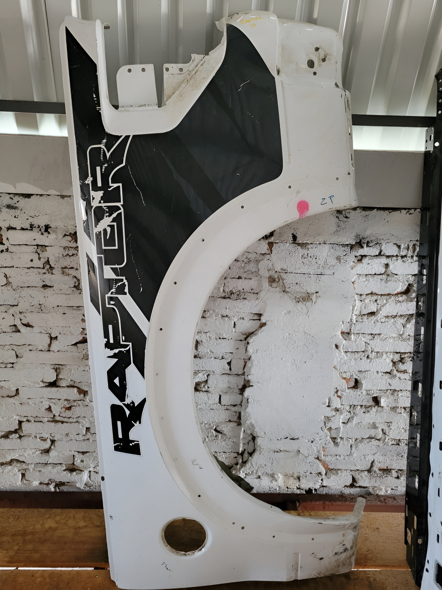 Ford Raptor 2009 - 2014 Costados Laterales Trasera Izquierdo Usado Original