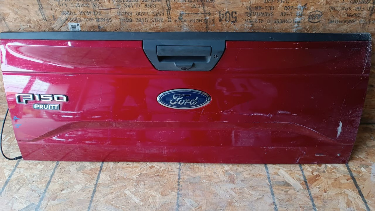 Tapa Cajuela Ford Lobo 2015 2016 2017 ---