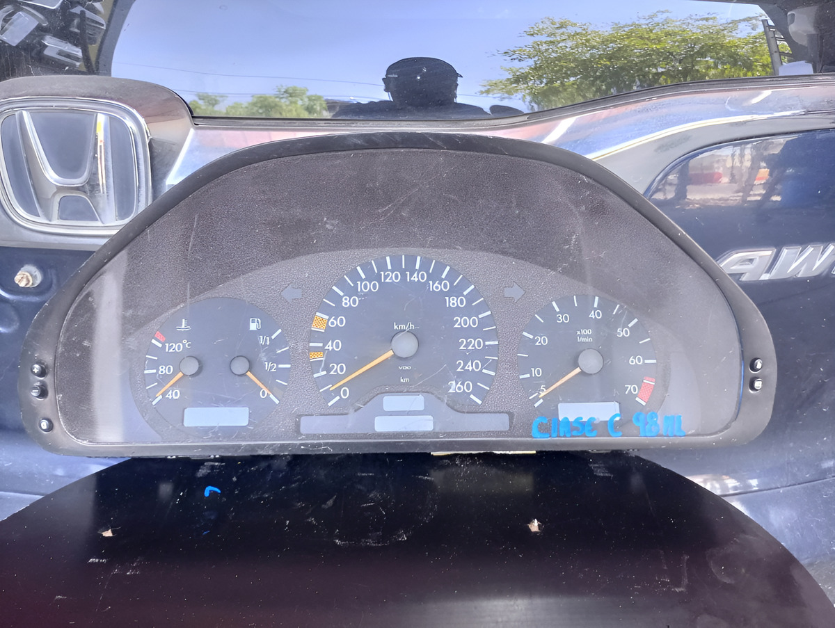 Velocimetro Mercedes Benz Clase C 1998 