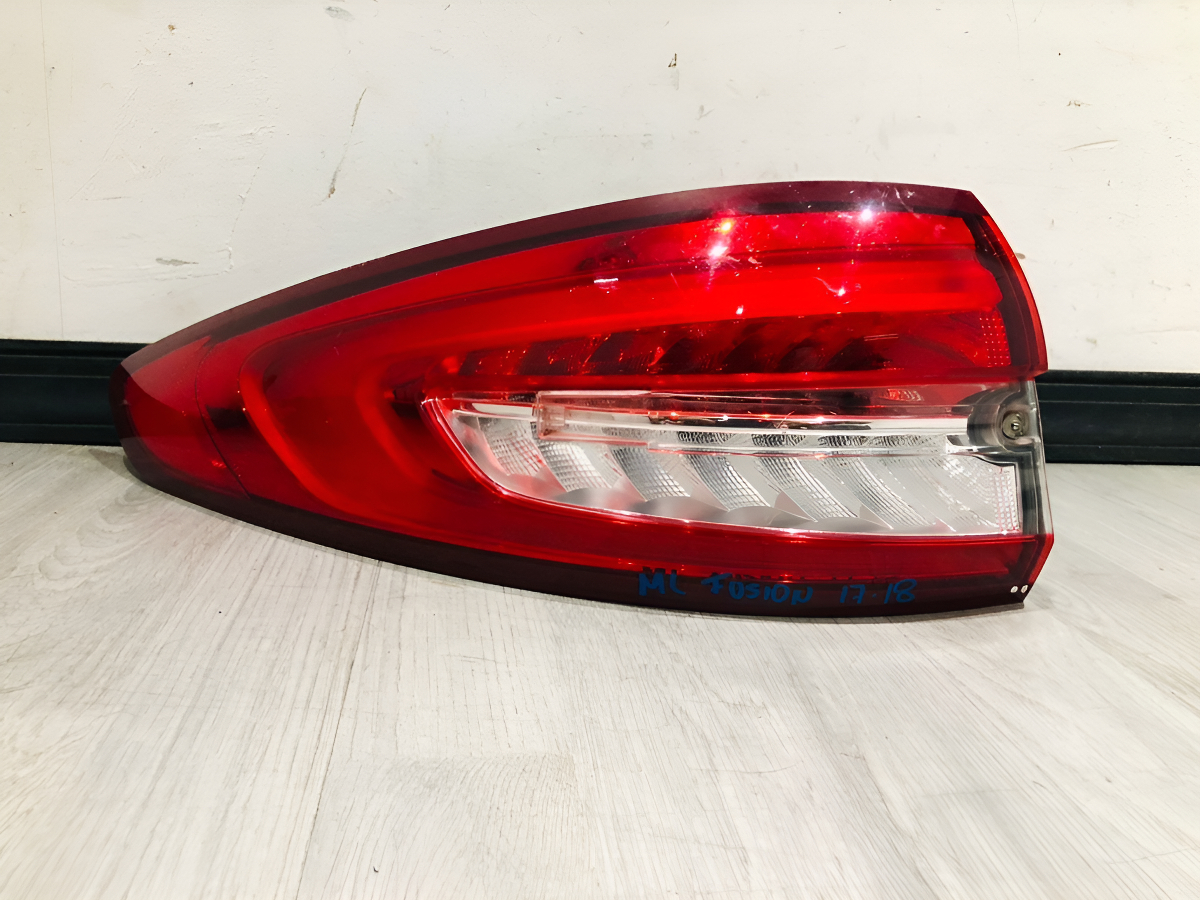 Calavera Izquierda Ford Fusion 2017 2018 - vista 1