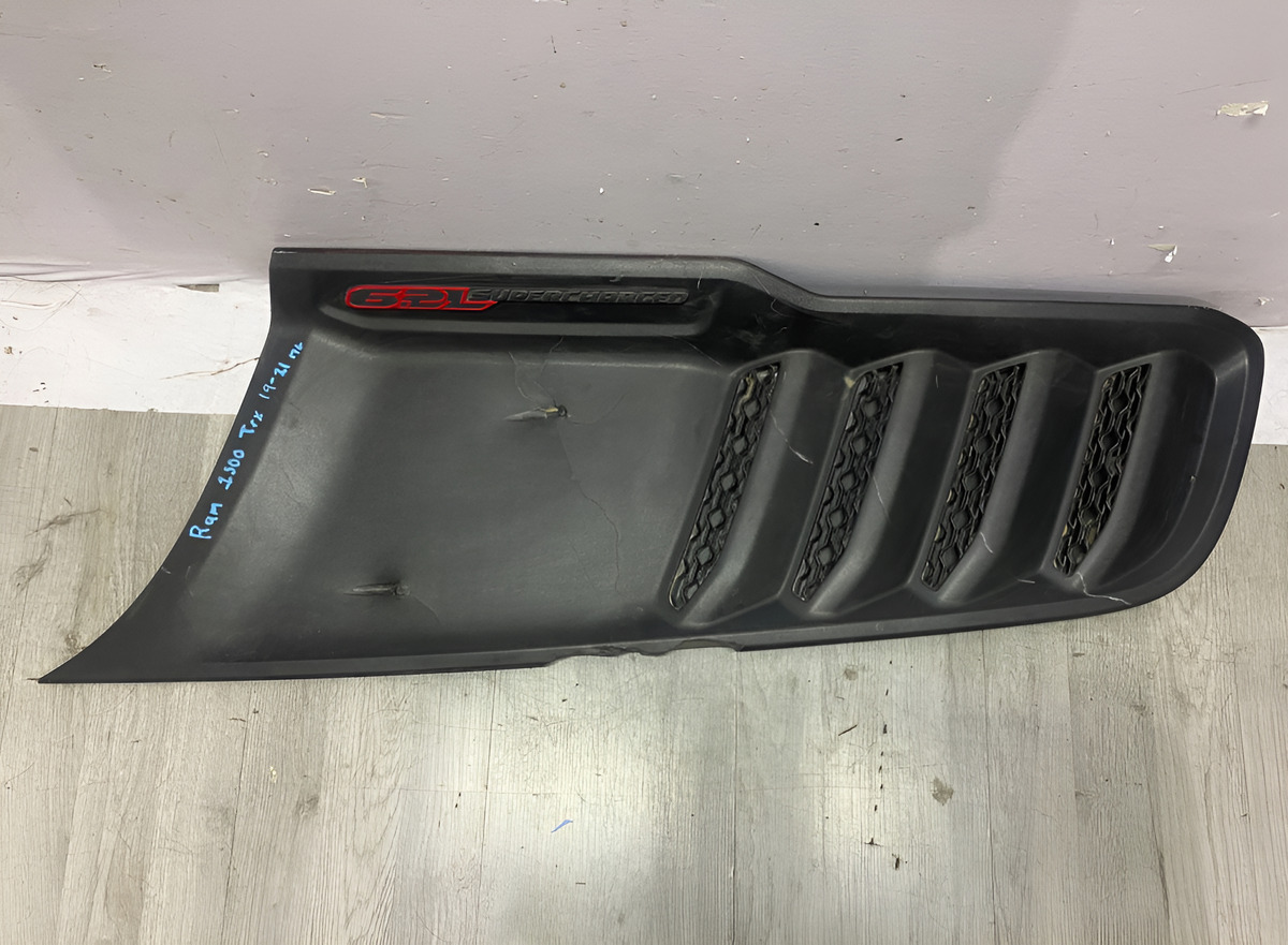 Toma Derecha Cofre Ram Trx 2019 2020 2021