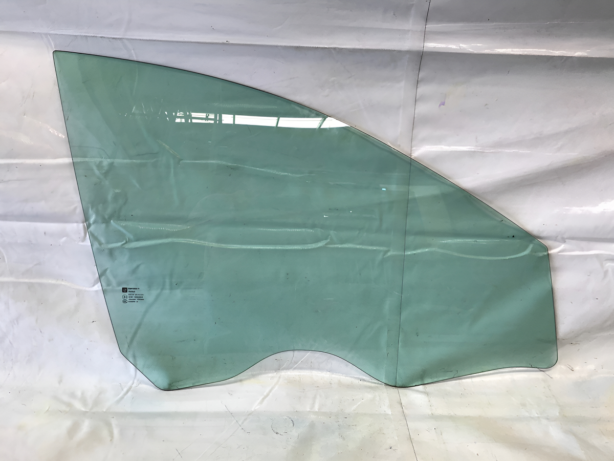 Chevrolet Cruze 2010-2015 Vidrio Cristal Delantero Derecho