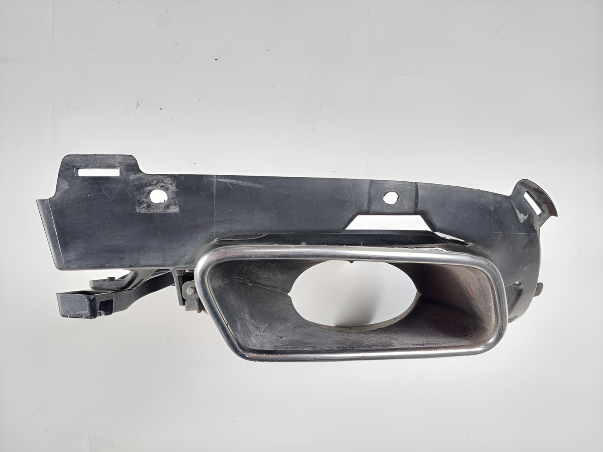 Punta Escape Mercedes E350 Amg 2010 2011 2012 2013 Derecho