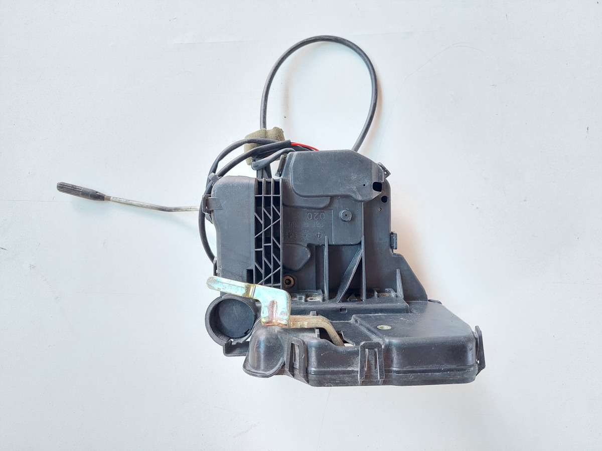 Chapa Puerta Mercedes Clase E 2001 2002 2003 2007 Del Der