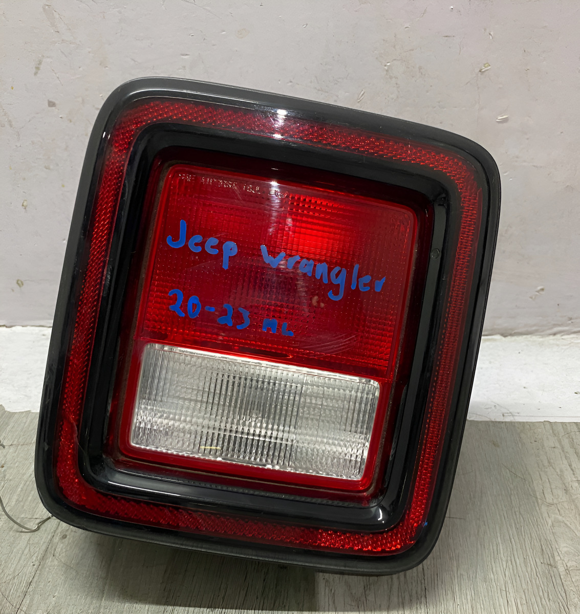 Calavera Izquierda Jeep Wrangler 2018 2019 2020 - vista 1