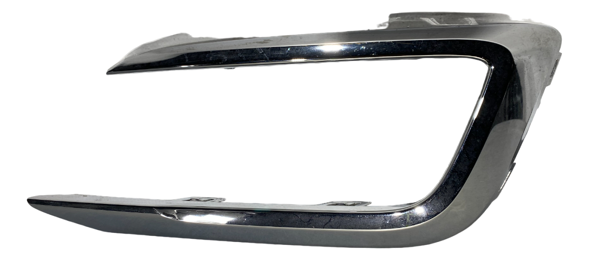 MG MG5 2021 - 2022 Piezas Cromadas Delantera Usado