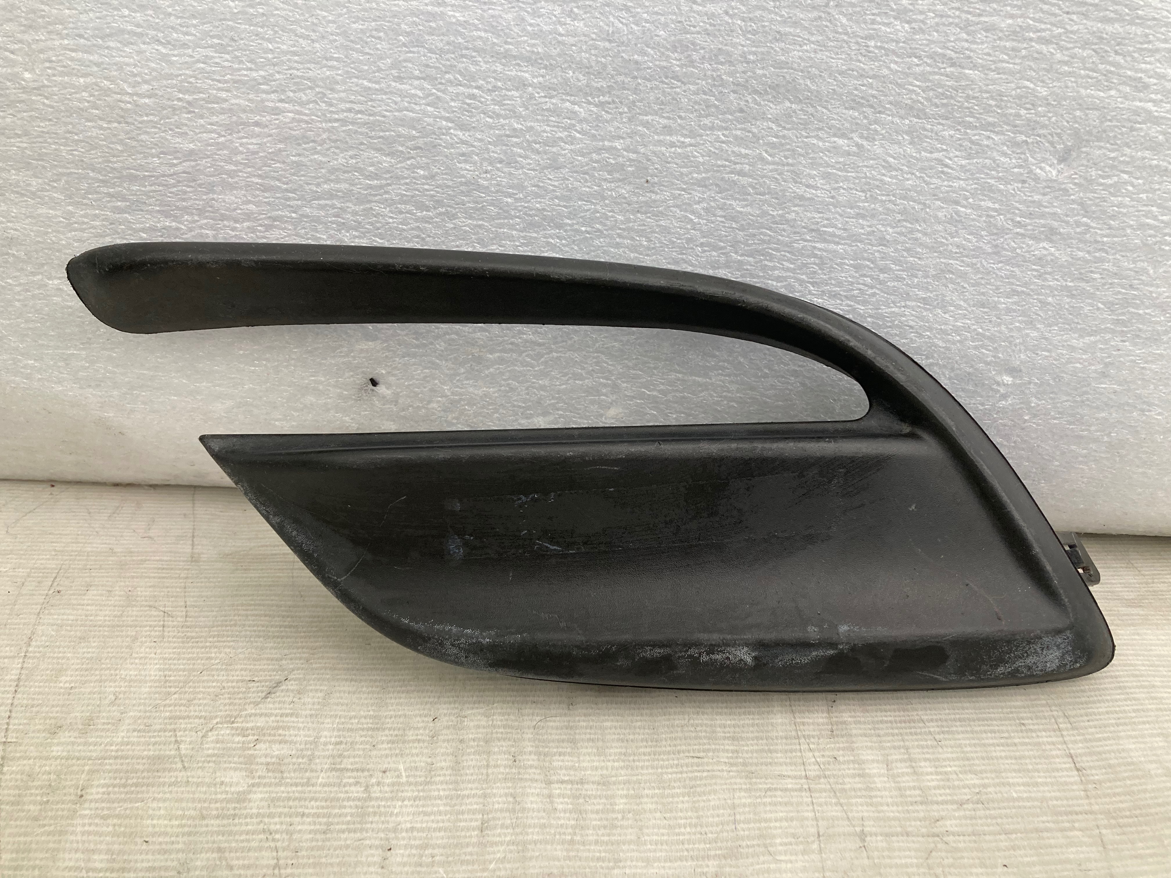 Mazda 3 2017 Rejilla Delantera Izquierda Usado Original - vista 1