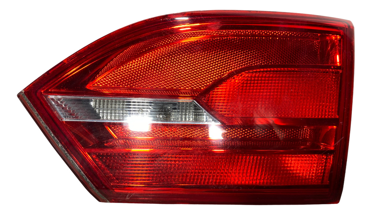 Volkswagen JETTA 2011 - 2014 Calavera Derecha Usado - vista 1