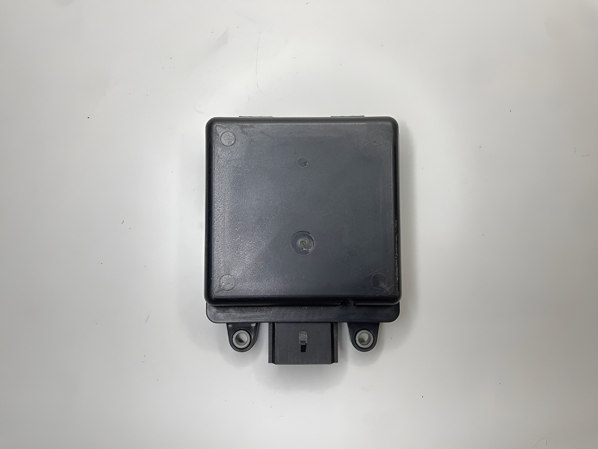 Modulo Sensor Reversa Cherokee 2011 2012 2013 2014 2015 2020