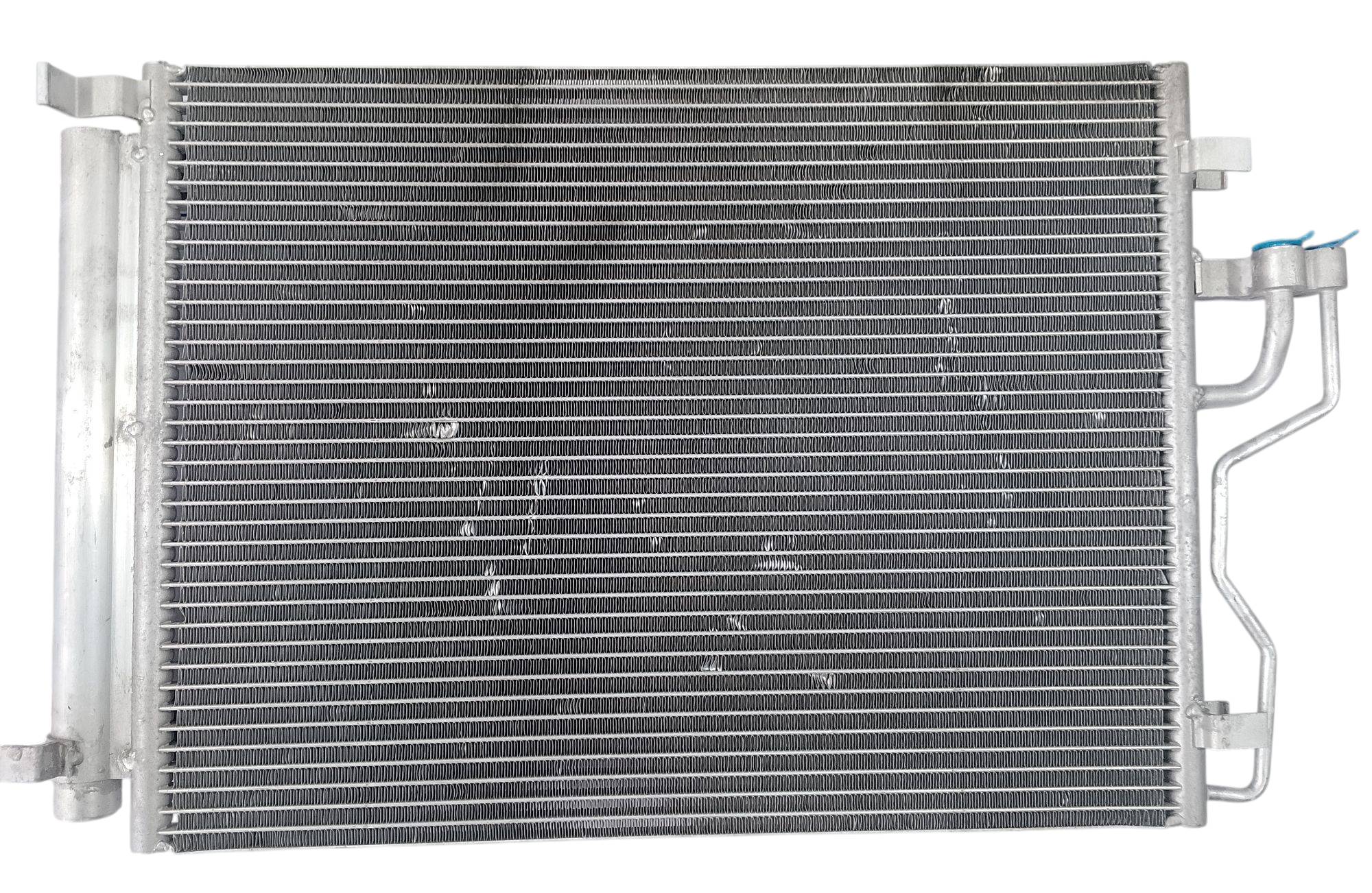 Hyundai Tucson 2010 - 2016 Condensador Delantera Usado Generico