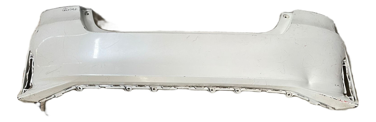 Fascia Trasera Toyota Yaris 2023 2024
