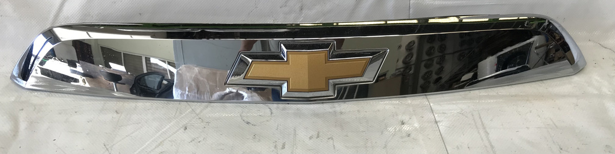 Chevrolet Traverse 2013 Al 2017 Moldura  De Cajuela