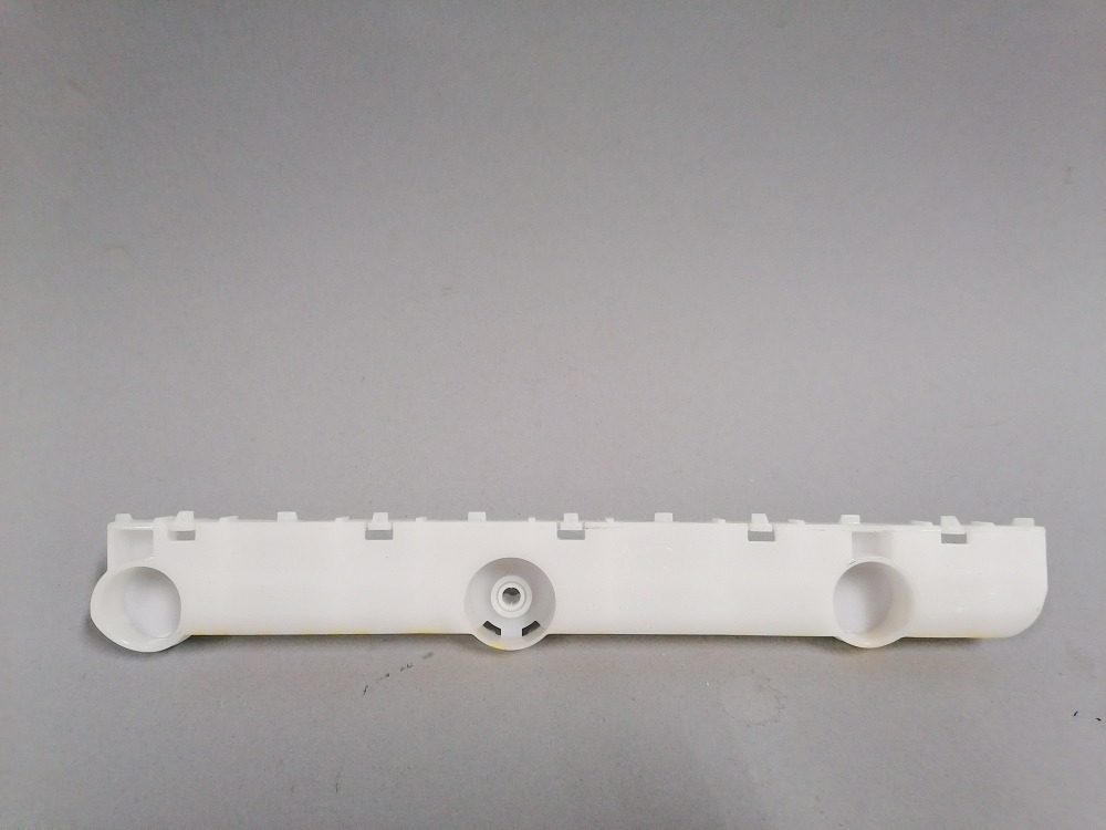 Guía Fascia Trasera Derecha Nissan Versa 2012 2014 2016 2018 - vista 1