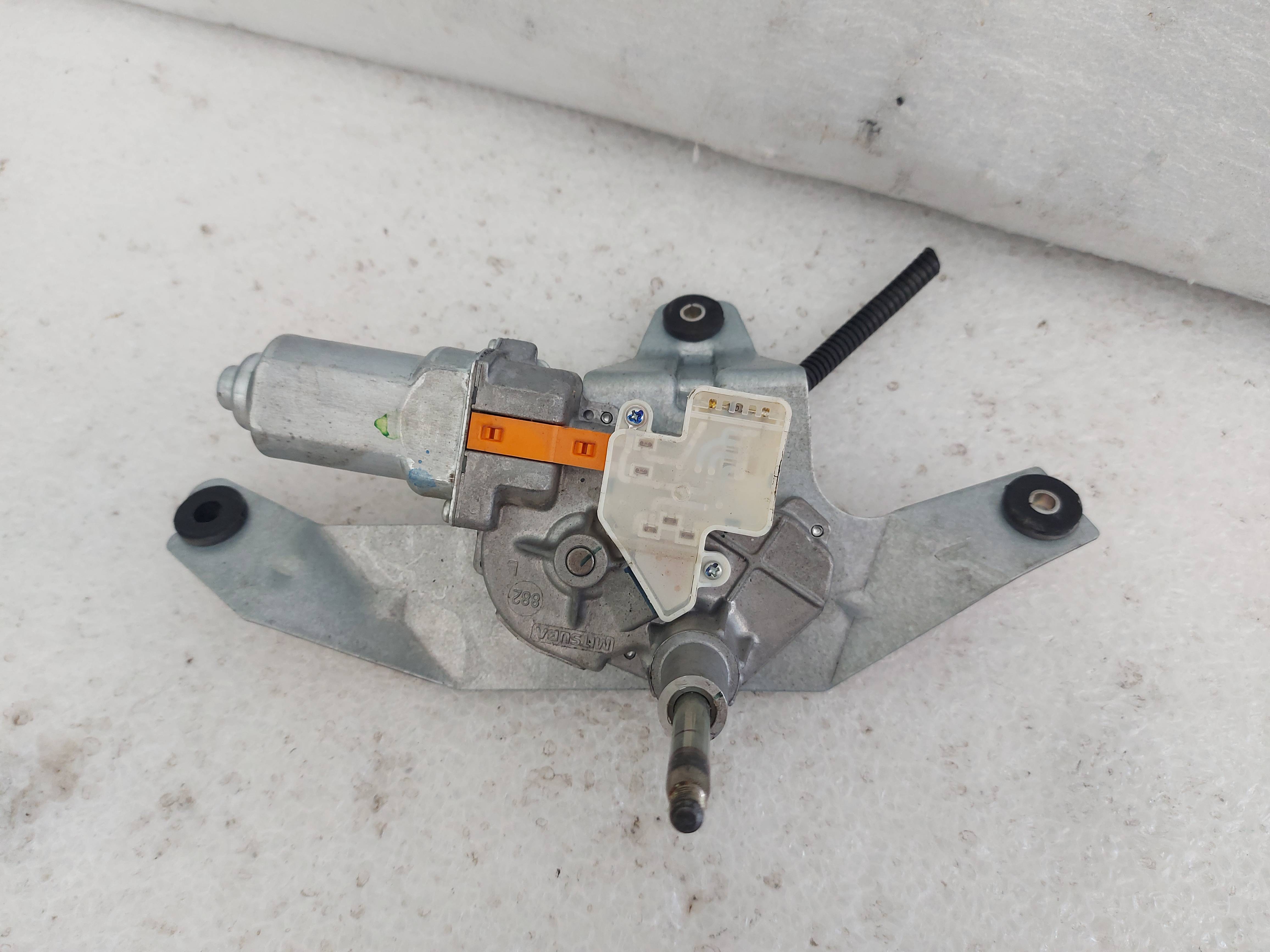 Chevrolet Equinox 2009 - 2016 Limpiaparabrisas Trasera Usado Original
