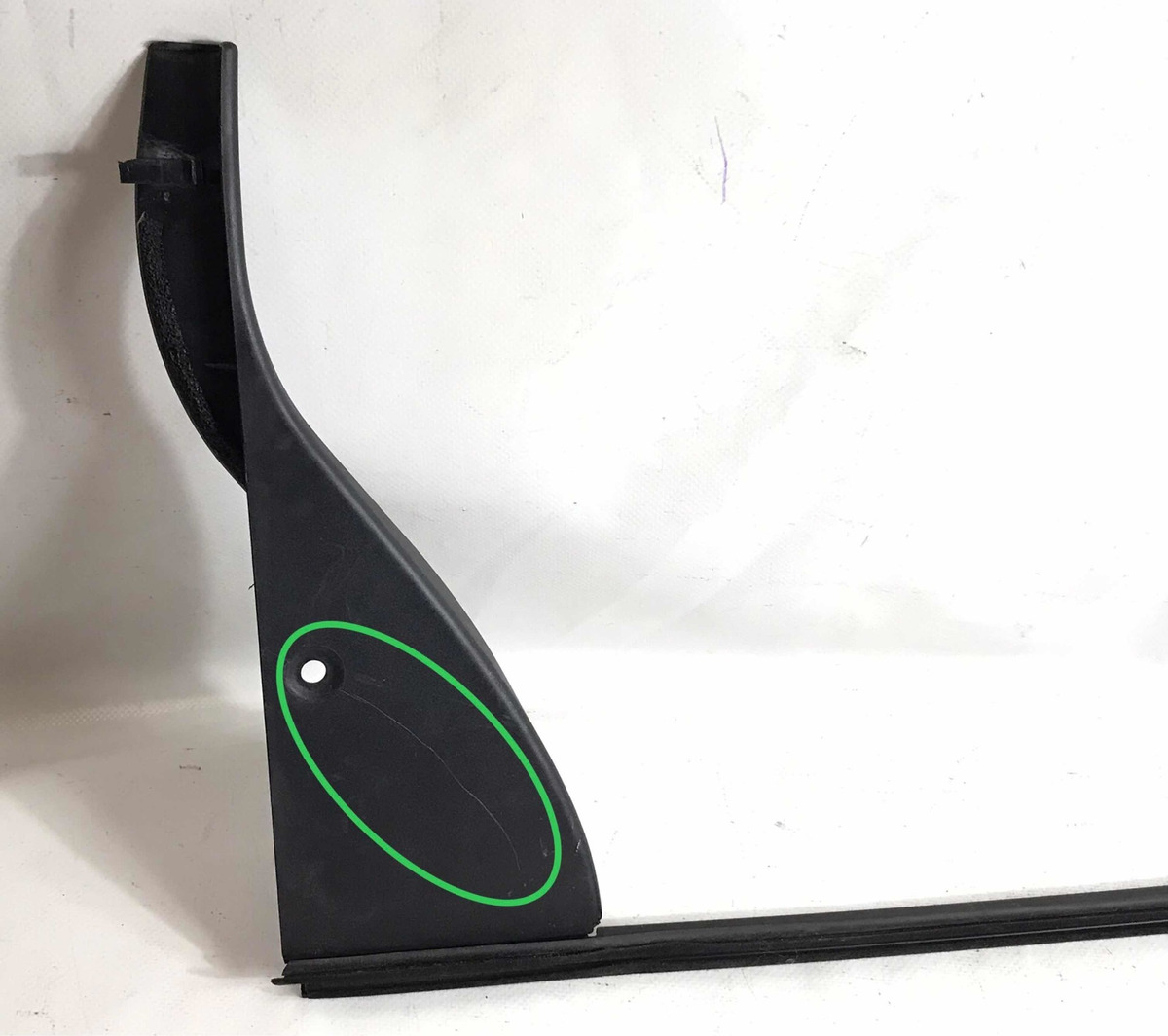 Toyota Sienna  2012 Al 2015  Moldura Poste Trasero Derecho