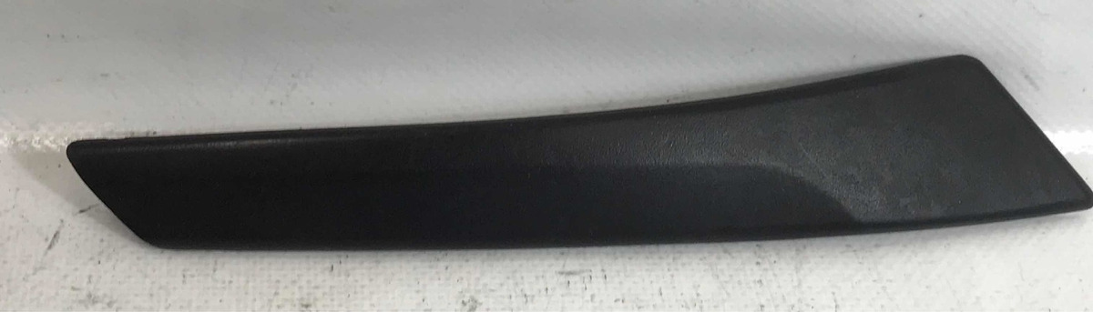 Mazda 3 2010 Al 2013 Moldura  Interior Delantera Izquierda