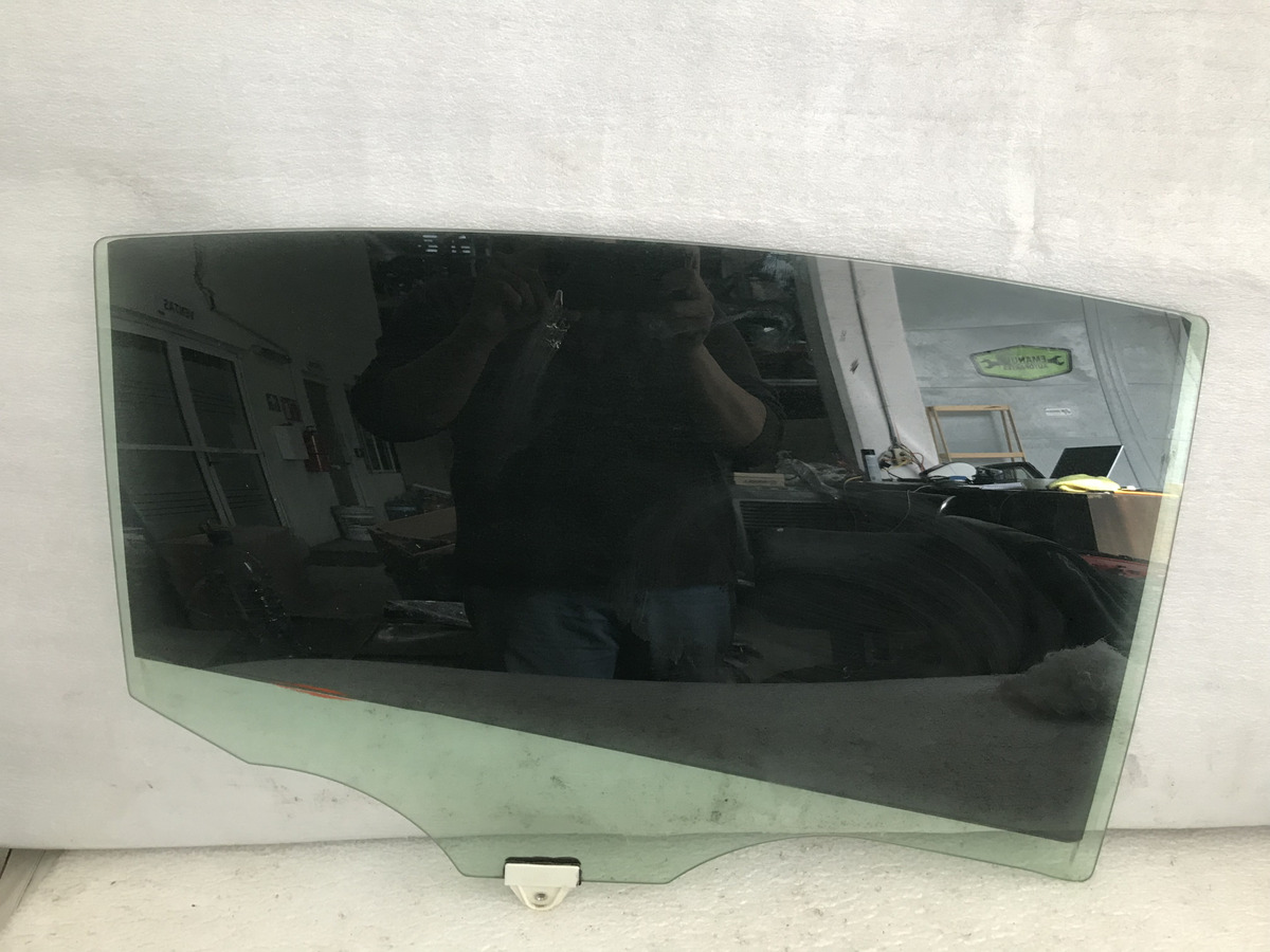 Mazda 6 2014 Al 2020 Vidrio Cristal Trasero Derecho
