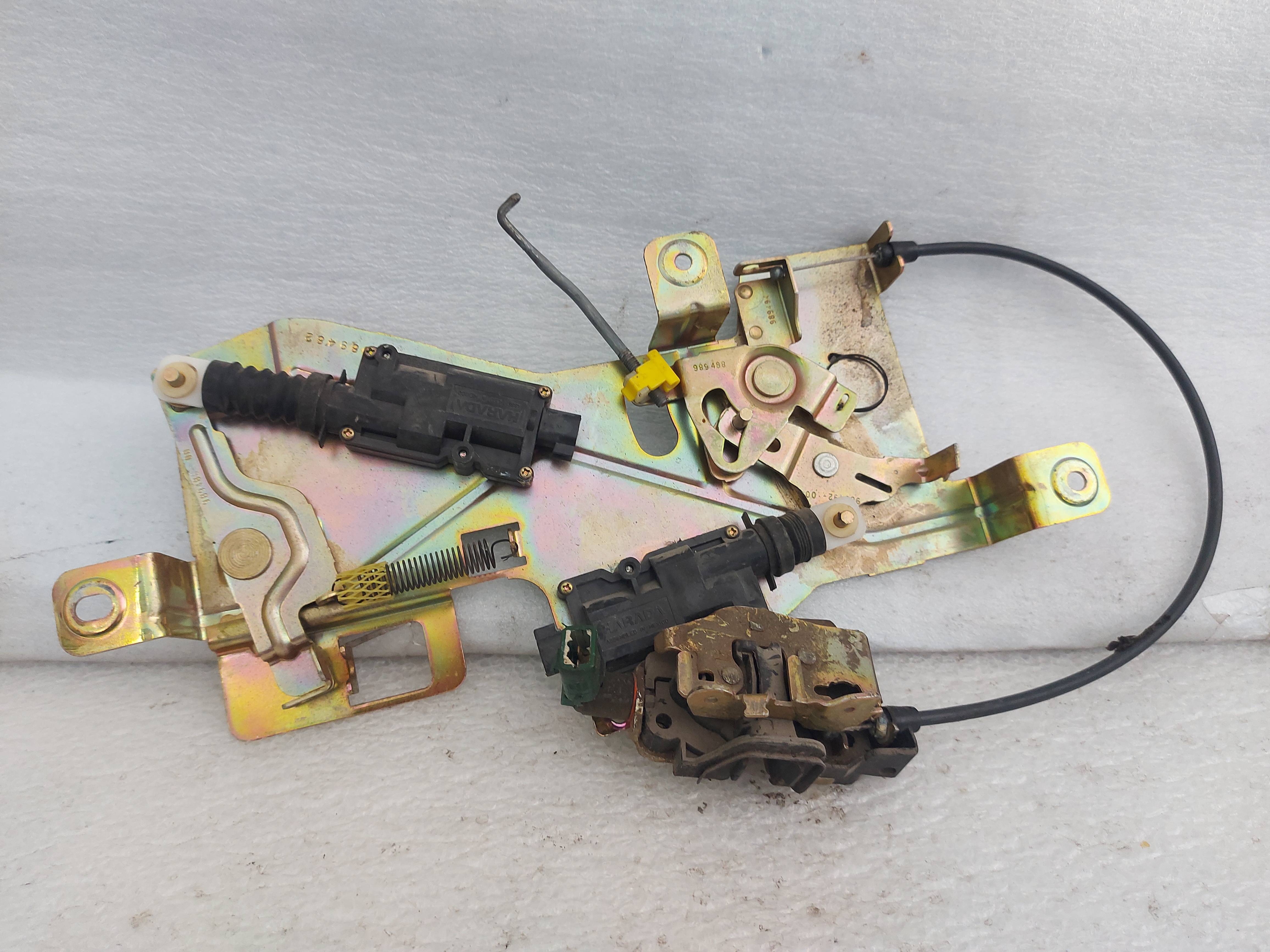 Ford Explorer 2004 - 2005 Elevador Trasera Usado Original