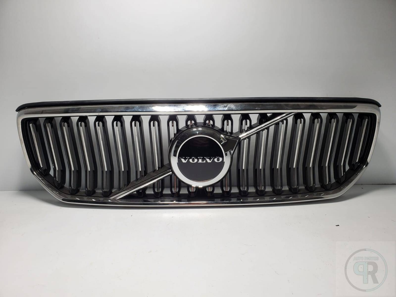Volvo XC40 2018 - 2020 Parrilla Delantera Nuevo Original