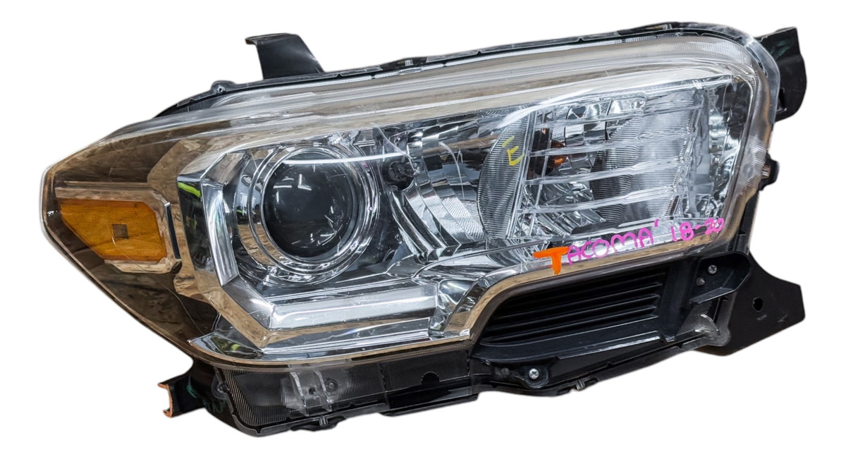 Faro Toyota Tacoma 2016 2017 2018 2019 2020 2021 2022 2023 - vista 1
