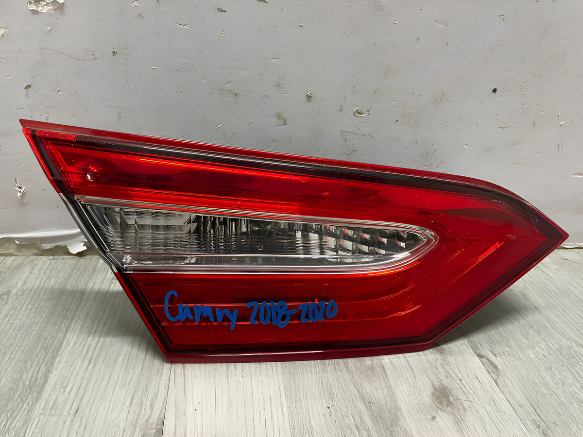 Calavera Interior Izquierda Camry 2018 2019 2020 - vista 1