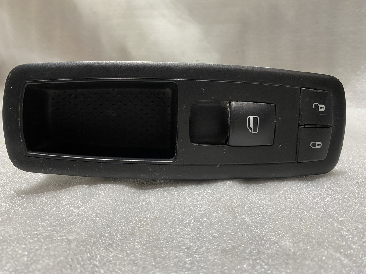 Dodge Dart 2013-2016 Switch Control Delantero Derecho