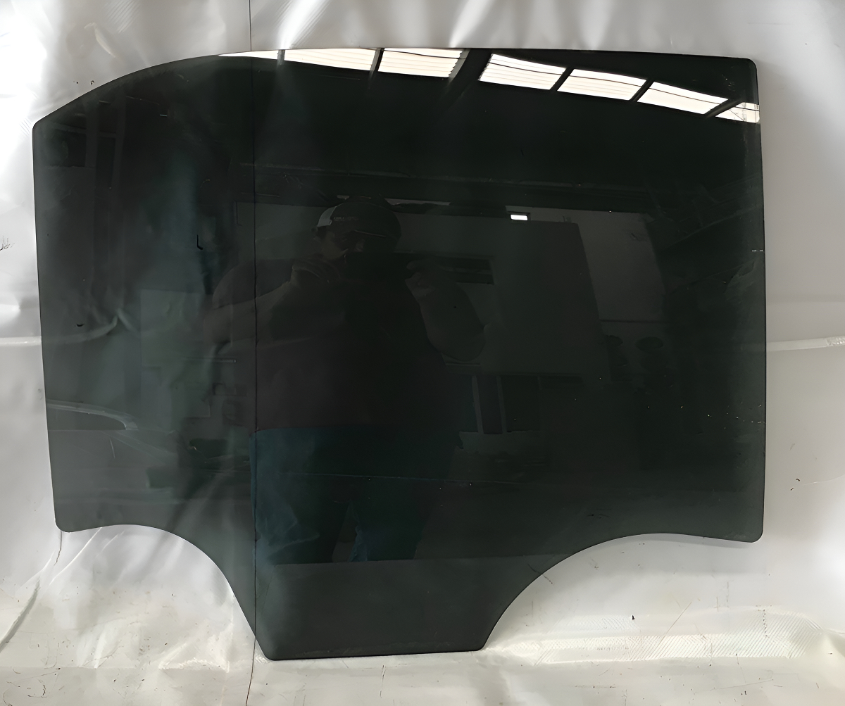 Chevrolet Equinox 2010-2017 Vidrio Cristal Trasero Derecho