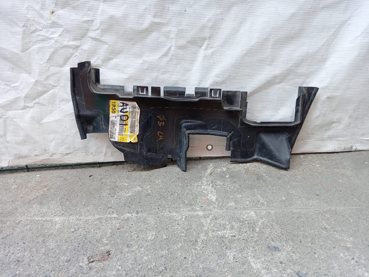 Tolva Izquierda Radiador Audi Q3 2012-2014