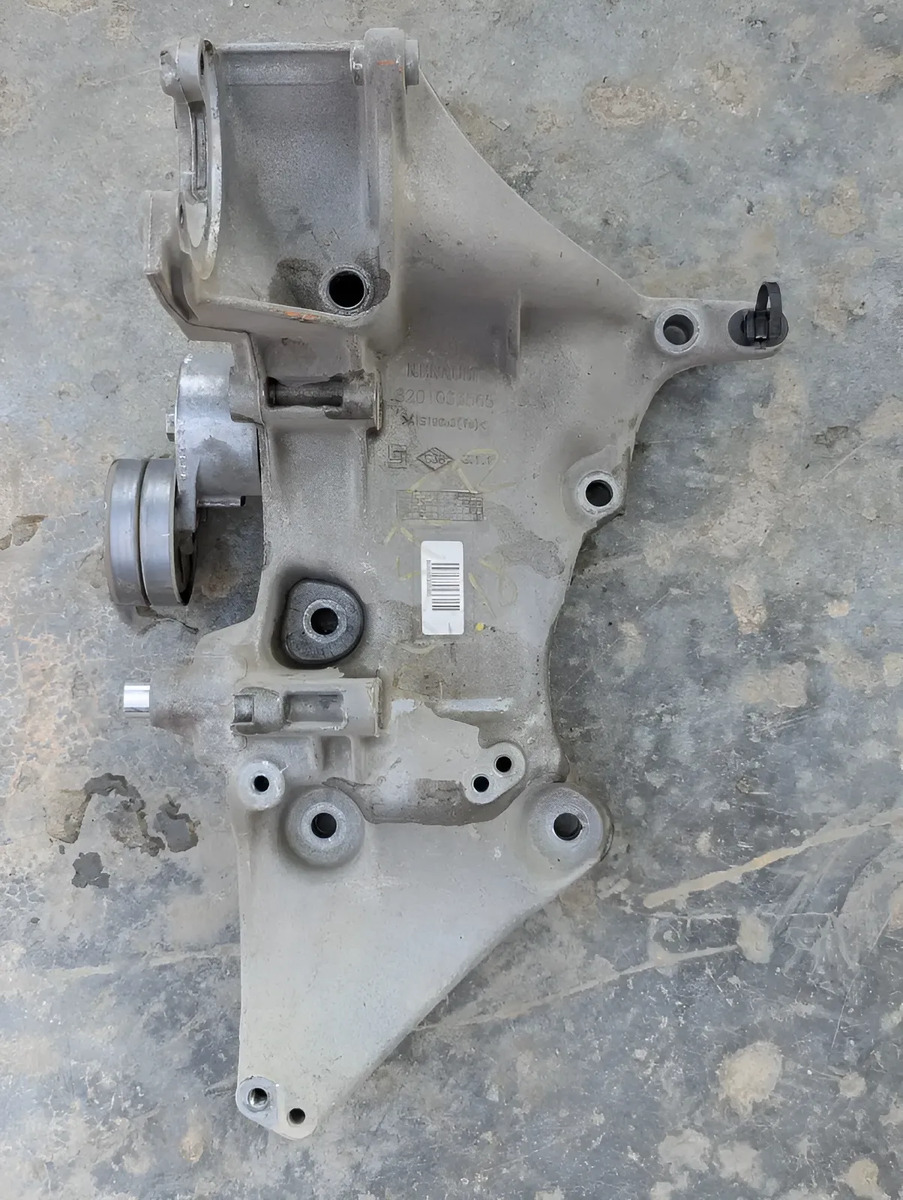 Renault Duster 18 Al 20 Base De Compresor De Clima