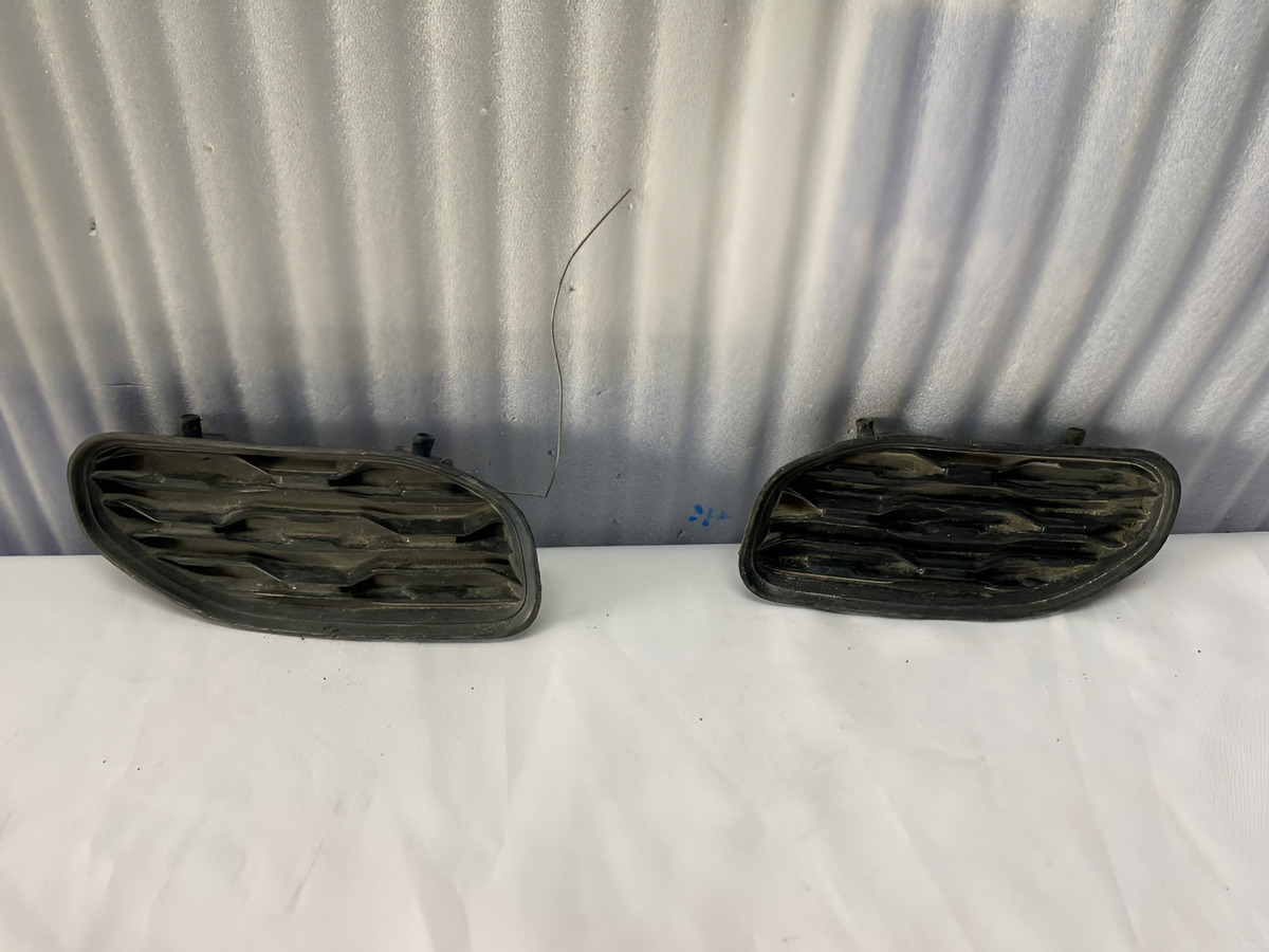 Rejillas Facia Delantero Ram 1500 2019 2020 2021 2022 - vista 1