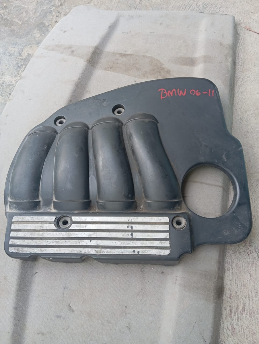 Bmw 120i 2006 Al 2011 Tapa Embellecedora