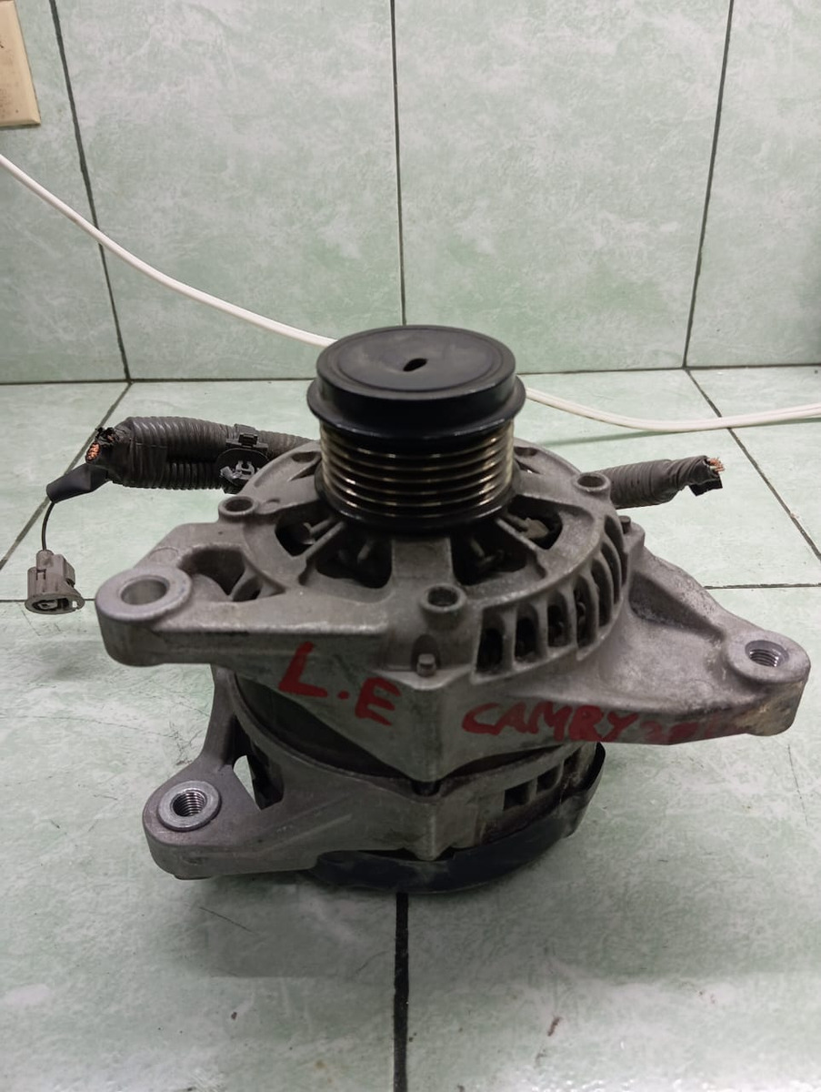 Toyota Camry 14 Al 16 Alternador
