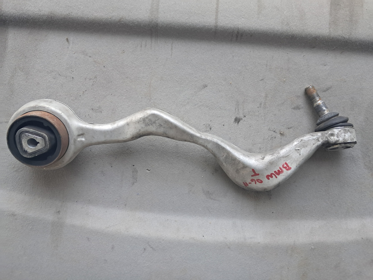 Bmw Series 1 2006 Al 2011 Tirante De Suspensión Izquierdo