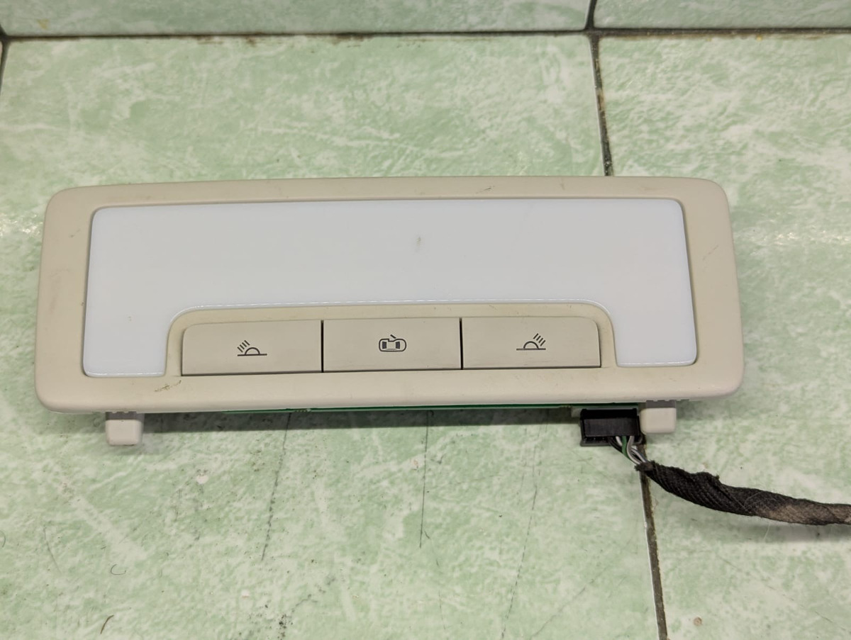 Mg Zs 2021-2024 Luz De Techo Delantera