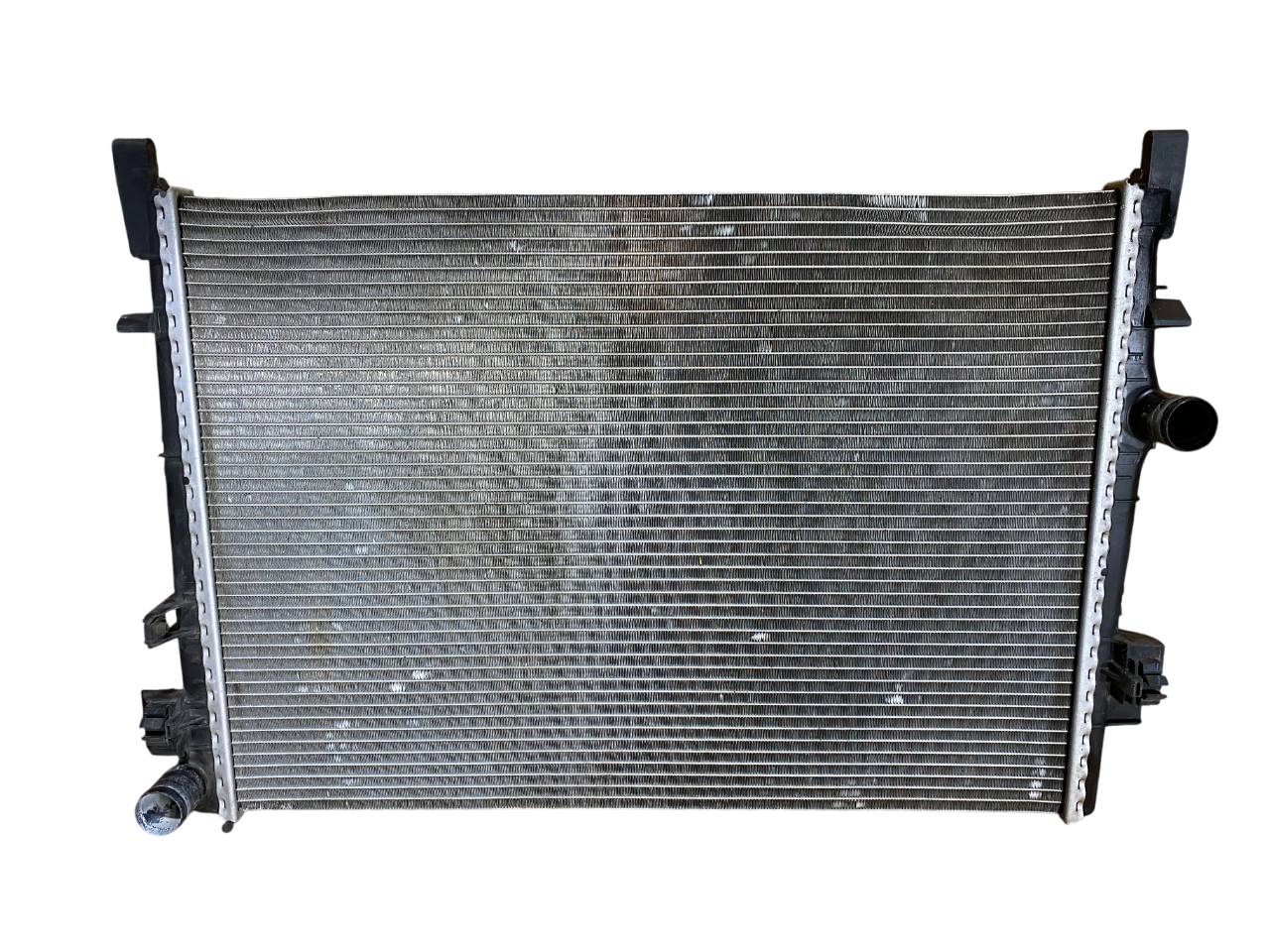 Dodge Journey 2009 - 2016 Radiador Delantera Usado Original