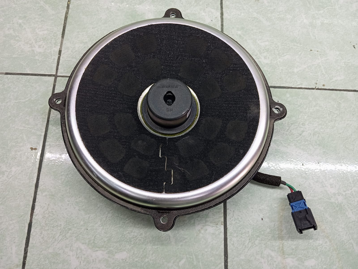 Renault Safrane 12 Al 15 Bocina Subwoofer