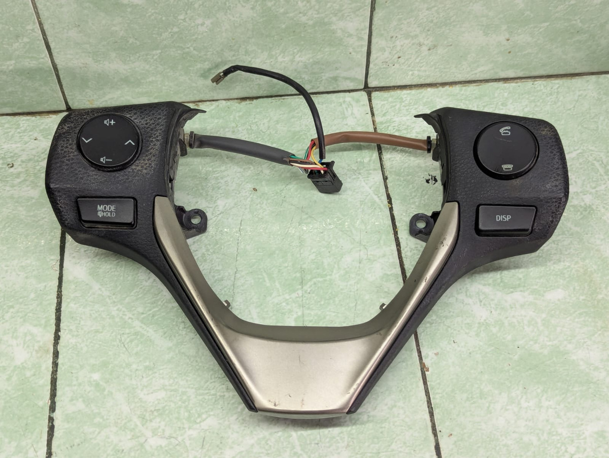 Toyota Rav4 2013-2018 Controles De Volante