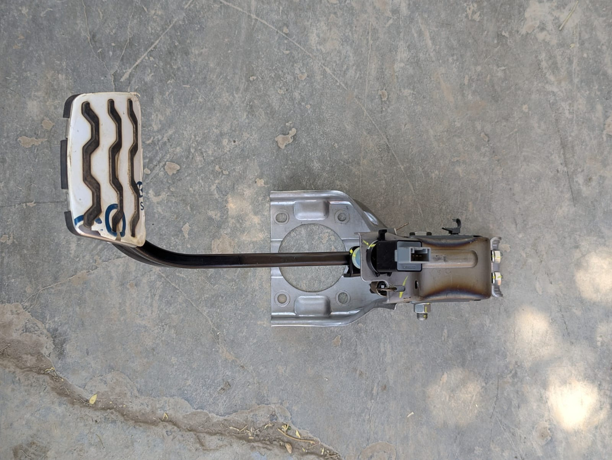Kia Seltos Gt Line 2024-2025pedal De Freno