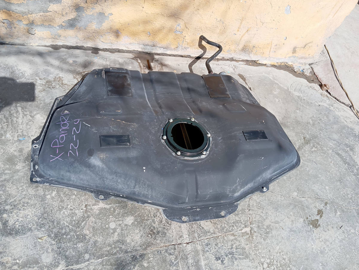 Mitsubishi Xpander 2022-2024 Tanque Gasolina