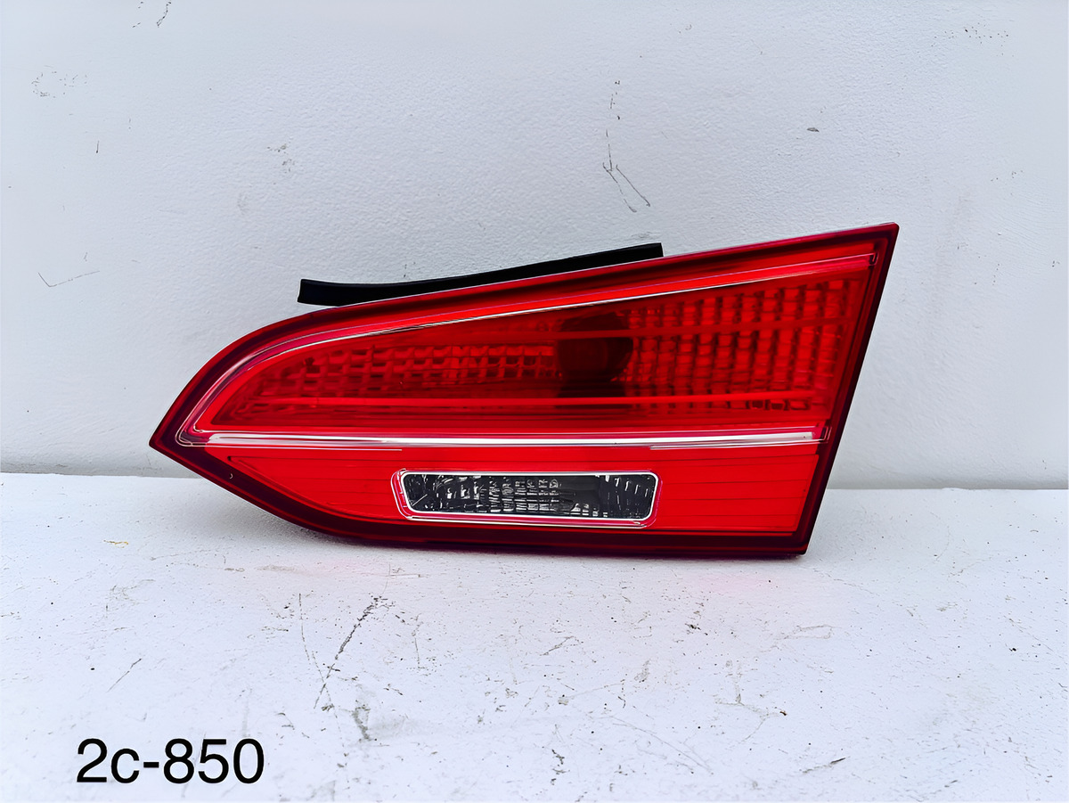 Hyundai Santa fe 2013 - 2016 Calavera Derecho Usado Original - vista 1