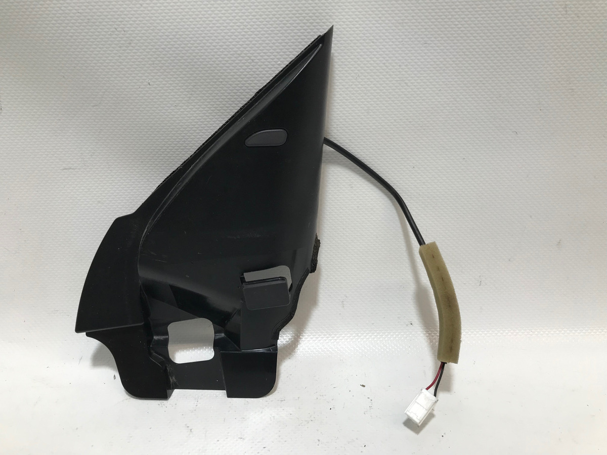 Nissan Rogue Xtrail 2015-2020 Moldura Int Delantero Derecho - vista 1