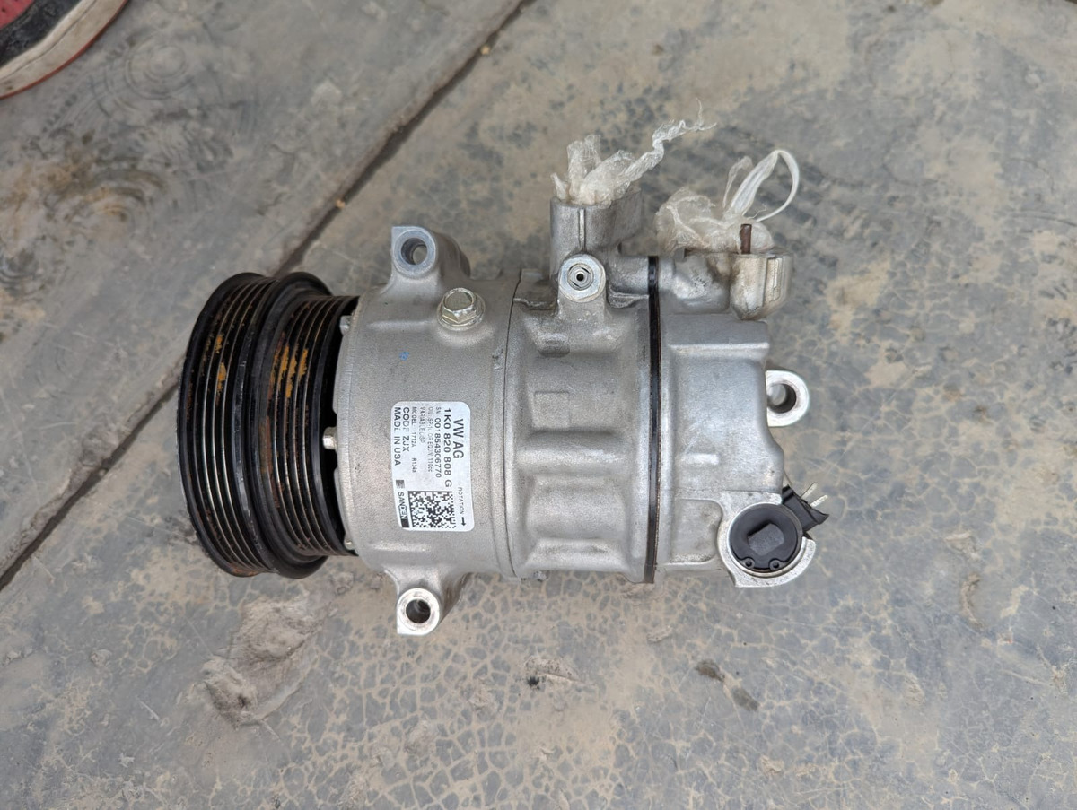 Volkswagen Passat 2.5 2012-2015 Compresor Detalle