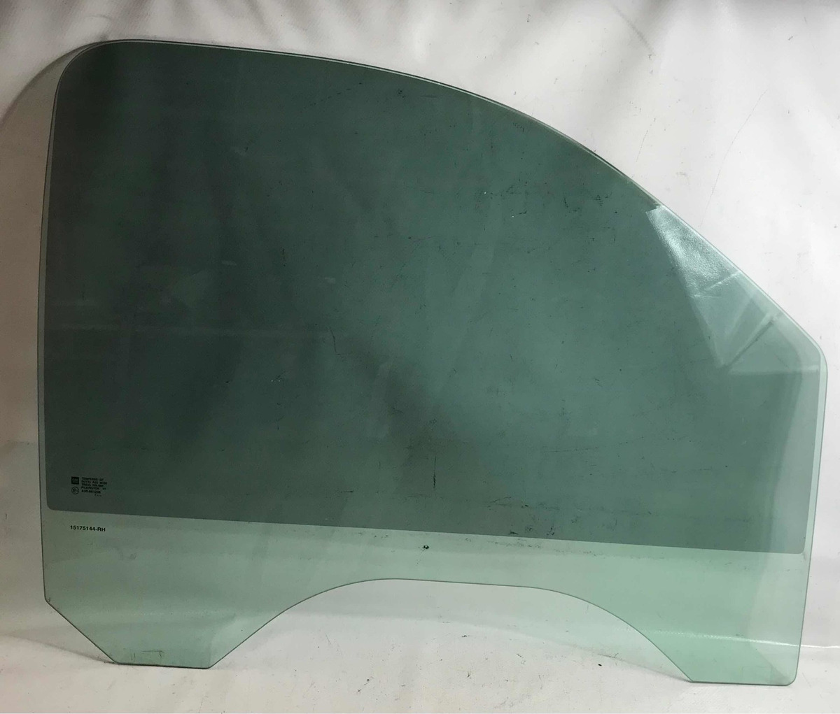 Chevrolet Cheyenne 2007-2013 Cristal Vidrio Delantero Dercho