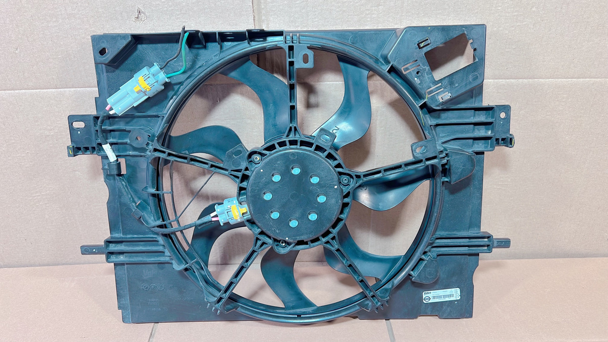 Nissan Sentra 2020 - 2024 Motoventilador Completo Usado Original