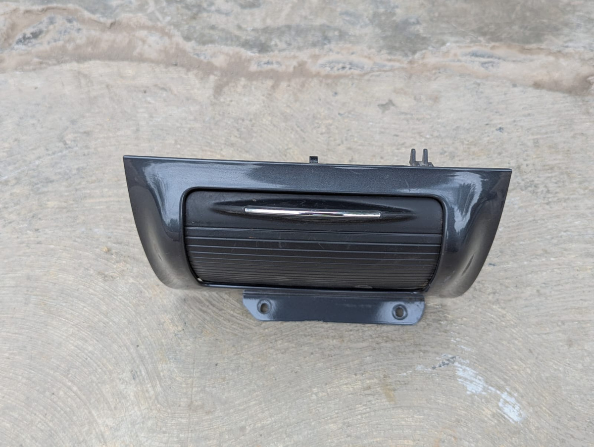 Ram 700 2015-2020 Guantera Conductor