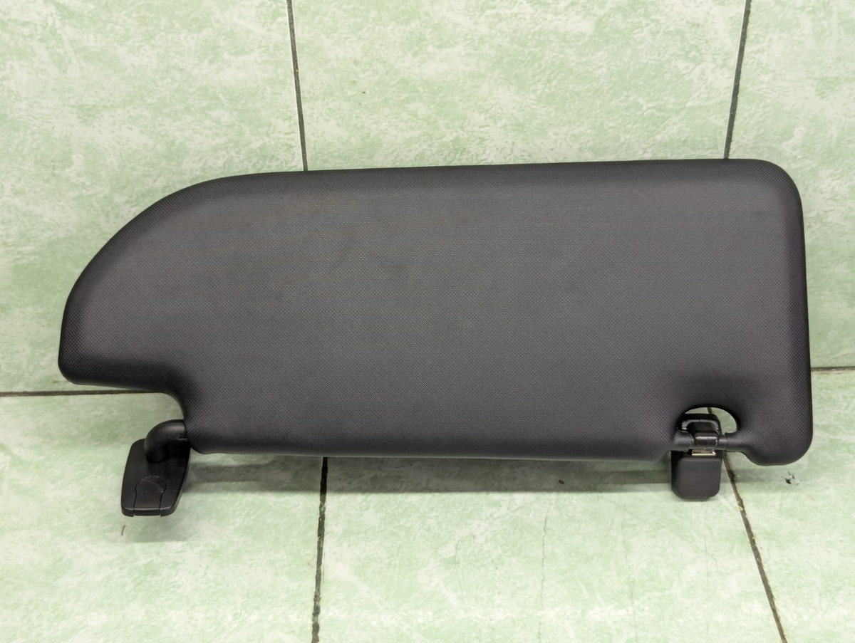 Fiat Fastback 2024-2025 Visera Parasol Izquierda