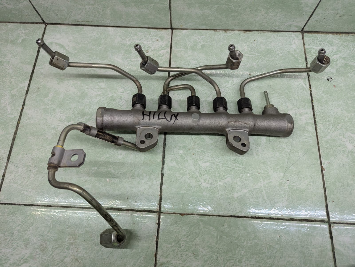 Toyota Hilux 2.8 Diesel 2016-2022 Riel De Inyectores